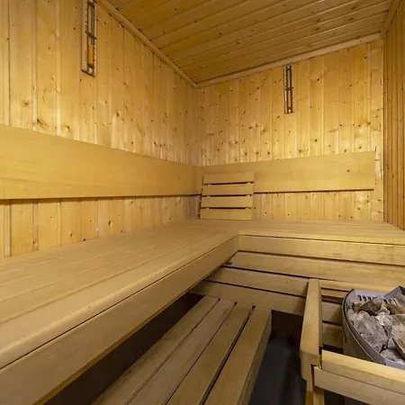 Luxury Two-level In Center With Pool, Gym And Sauna By Renters Prestige 公寓 *